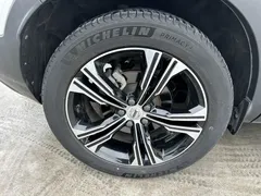 2021 Volvo XC40 4WD Luxury, белый — фото 8