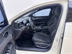 2025 BYD Seal 06 DM-i PHEV 120KM Smart Driving Premium — фото 10