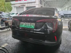 2023 Hongqi E-QM5 Basic Mobility, чёрный — фото 7