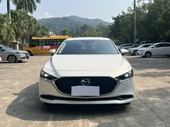 2022 Mazda 3 2.0L AT, белый — фото 2