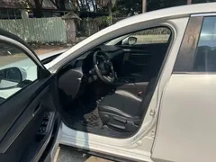 2022 Mazda 3 2.0L AT, белый — фото 5