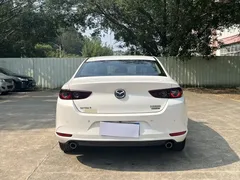 2022 Mazda 3 2.0L AT, белый — фото 8