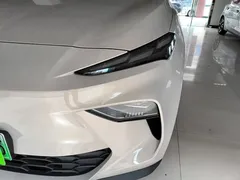 2025 MG ES5 525max RWD Smart Driving — фото 18