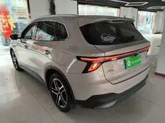 2025 MG ES5 525max RWD Smart Driving — фото 23