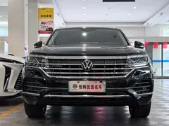 2021 Volkswagen Touareg eHybrid PHEV, чёрный — фото 2