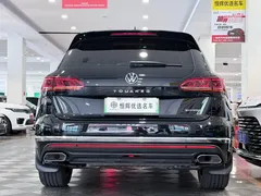 2021 Volkswagen Touareg eHybrid PHEV, чёрный — фото 3