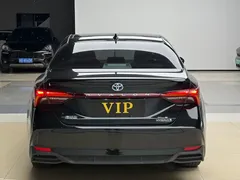 2023 Toyota Avalon Hybrid 2.5L XLE Premium, чёрный — фото 5