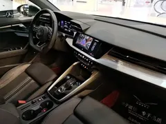2022 Audi A3 Sportback 35 TFSI Fashion Sport, зелёный — фото 11