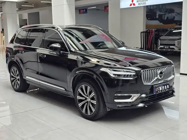 2022 Volvo XC90 7-seat