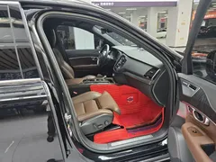 2022 Volvo XC90 7-seat, чёрный — фото 14