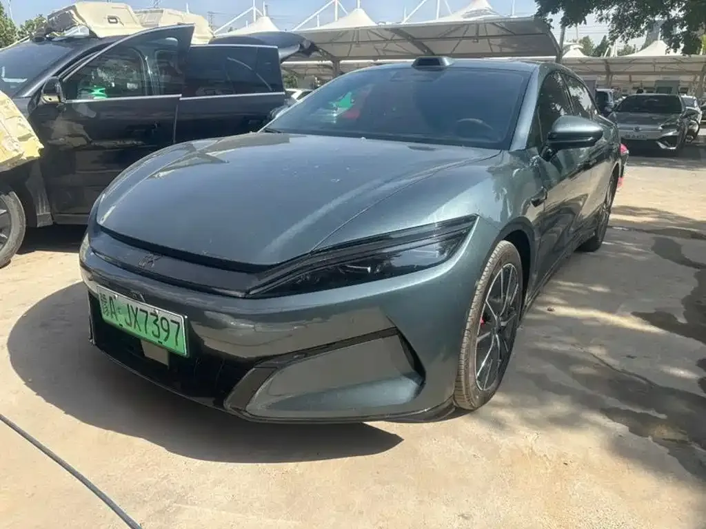 2025 BYD Han L DM-i PHEV 200KM LiDAR Premium
