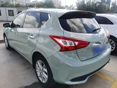 2024 Nissan Tiida 1.6L CVT, зелёный — фото 5