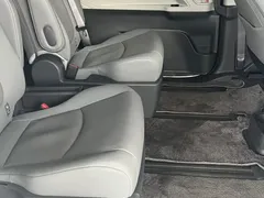 2023 Toyota Sienna 2.5L Hybrid Luxury, белый — фото 10
