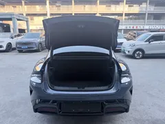 2024 Xiaomi SU7 4WD Long Range Advanced ADAS Max, синий — фото 10