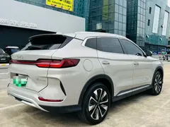 2025 BYD Song PLUS EV 520km Premium — фото 9