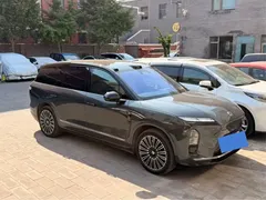 2026 Nio ES8 6-seat Executive Luxury, зелёный — фото 2