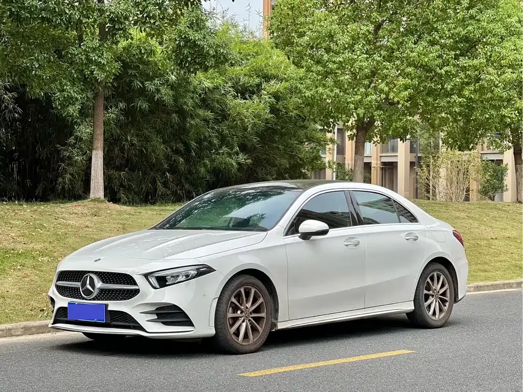 2022 Mercedes-Benz A-Class A 200 L Sport Sedan Fashion