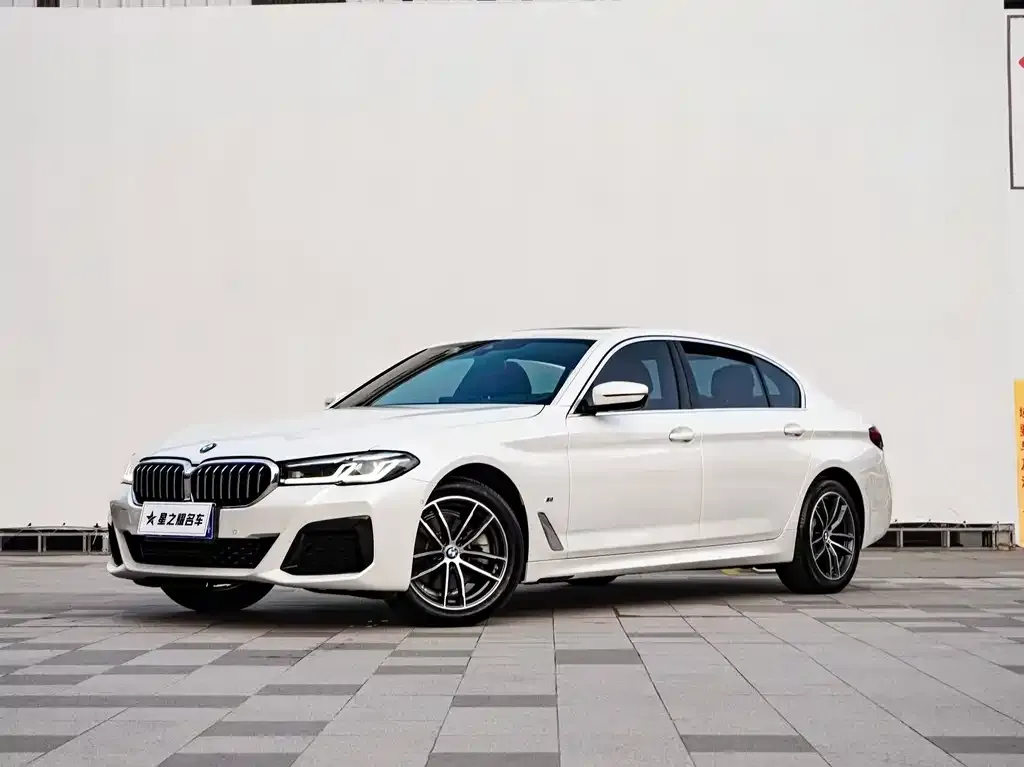 2022 BMW 5 Series 525Li M Sport Package