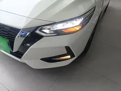 2022 Nissan Sylphy 1.6L XL CVT Enjoy, белый — фото 24