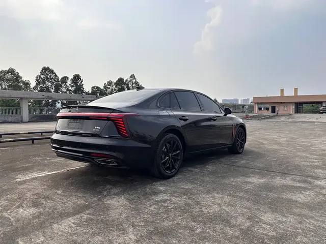 2025 Hongqi H5 1.5T DCT
