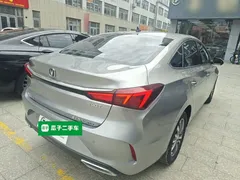 2021 Changan Eado PLUS Blue Whale NE 1.4T GDI DCT Premium — фото 7