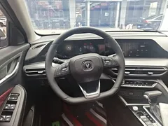 2021 Changan Eado PLUS Blue Whale NE 1.4T GDI DCT Premium — фото 11