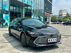 2019 Toyota Avalon 2.0L XLE Premium, чёрный — фото 8