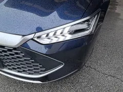 2023 BYD Qin PLUS Champion DM-i PHEV 55KM Leading, синий — фото 24