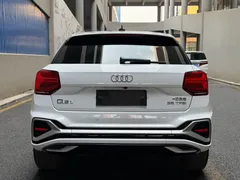 2022 Audi Q2L 35 TFSI Sport, белый — фото 5