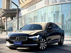 2022 Volvo S90, чёрный — фото 1