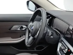 2021 BMW 3 Series 320Li M Sport Package, чёрный — фото 22