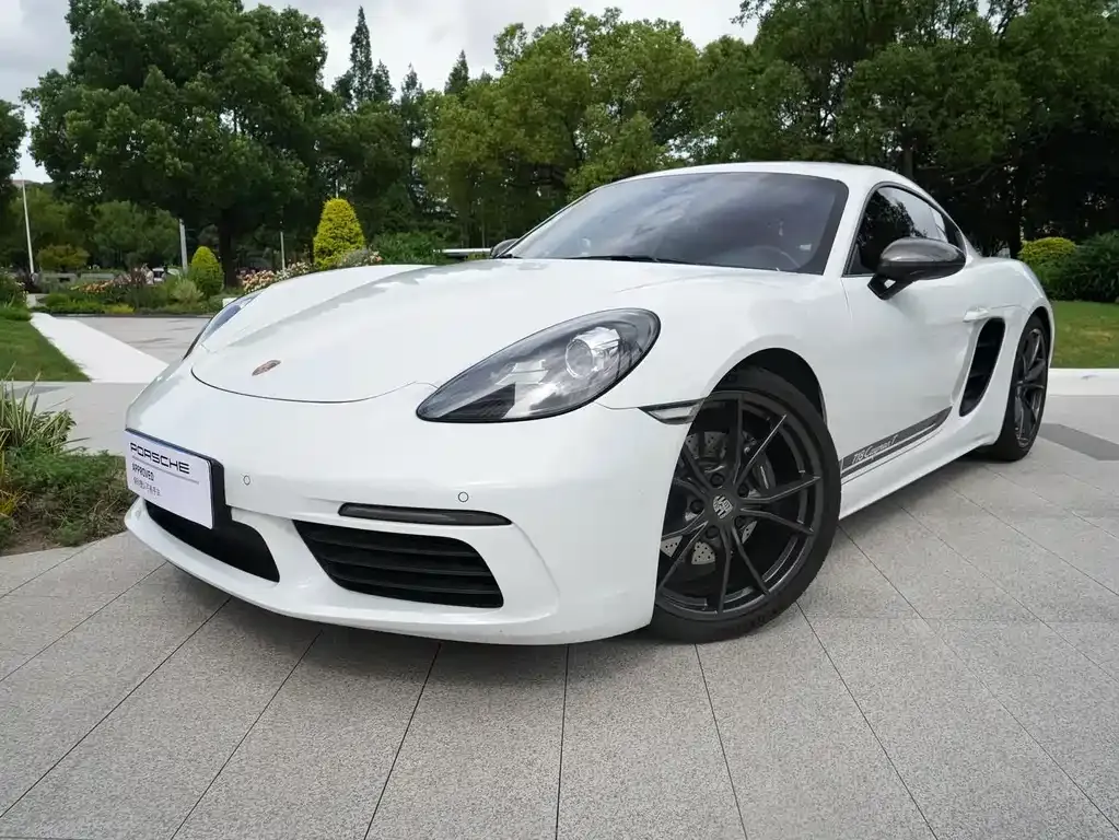 2022 Porsche 718 Cayman T 2.0T