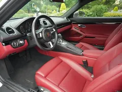 2022 Porsche 718 Cayman T 2.0T, белый — фото 6