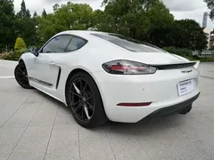 2022 Porsche 718 Cayman T 2.0T, белый — фото 12