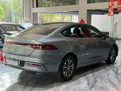 2024 BYD Qin PLUS Honor DM-i PHEV 55km Leading — фото 27
