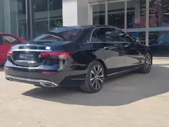 2022 Mercedes-Benz E-Class E 350 e L PHEV Sedan, чёрный — фото 5