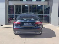 2022 Mercedes-Benz E-Class E 350 e L PHEV Sedan, чёрный — фото 6