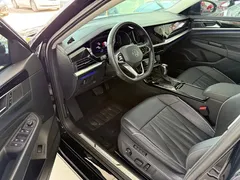 2022 Volkswagen Passat 330TSI Luxury, чёрный — фото 4
