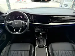 2022 Volkswagen Passat 330TSI Luxury, чёрный — фото 7