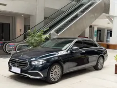 2021 Mercedes-Benz E-Class E 300 L Premium, синий — фото 1