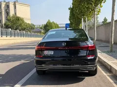 2022 Volkswagen Passat 330TSI Luxury, чёрный — фото 6