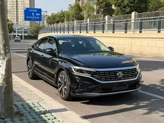 2022 Volkswagen Passat 330TSI Luxury, чёрный — фото 11