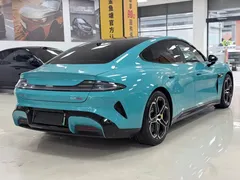 2024 Xiaomi SU7 4WD Long Range Advanced ADAS Max, синий — фото 4