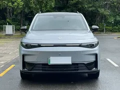 2024 Leapmotor C16 EREV 200 Premium — фото 2