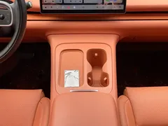 2024 Leapmotor C16 EREV 200 Premium — фото 19