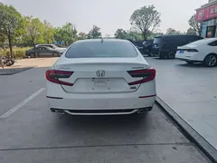 2022 Honda Accord 260TURBO Luxury, белый — фото 9
