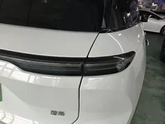 2024 Nio ES6 75kWh, белый — фото 8