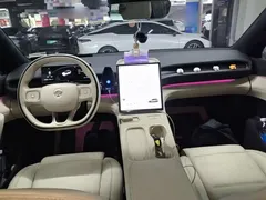 2024 Nio ES6 75kWh, белый — фото 10