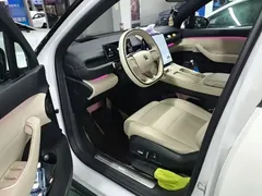 2024 Nio ES6 75kWh, белый — фото 16