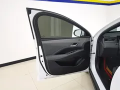 2025 BYD Qin PLUS DM-i PHEV Smart Driving 55km Leading, белый — фото 7